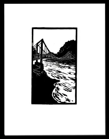 En hengebro over en stri elv