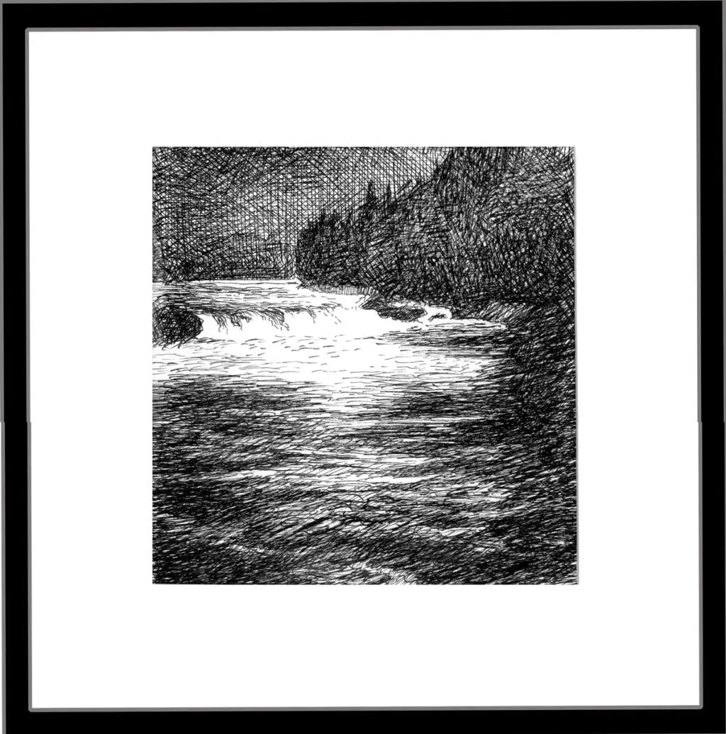 En foss i månelys om natten 