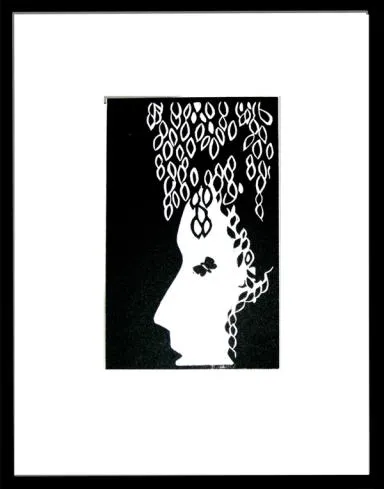 et kvinnehode sett fra siden med en sommerfugl som øye