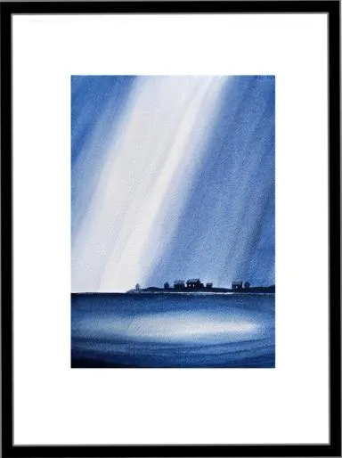 Det er mørkt i naturen og en kraftig lysstråle opplyser landskapet